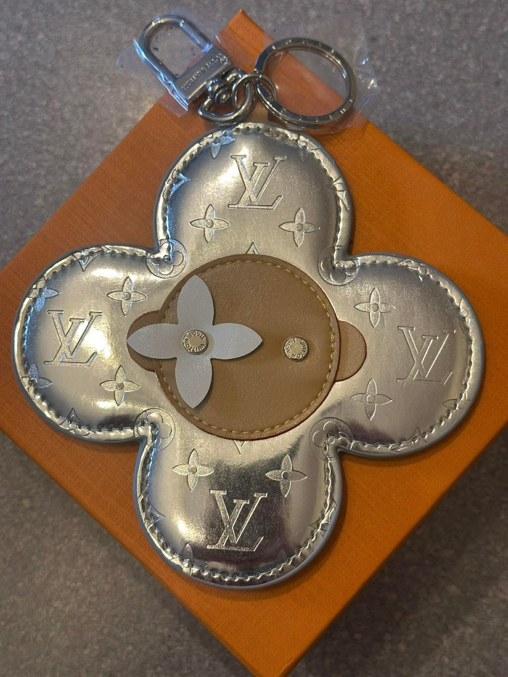 Silver Monogram Flower Keyring with Tan and White Accents With Box